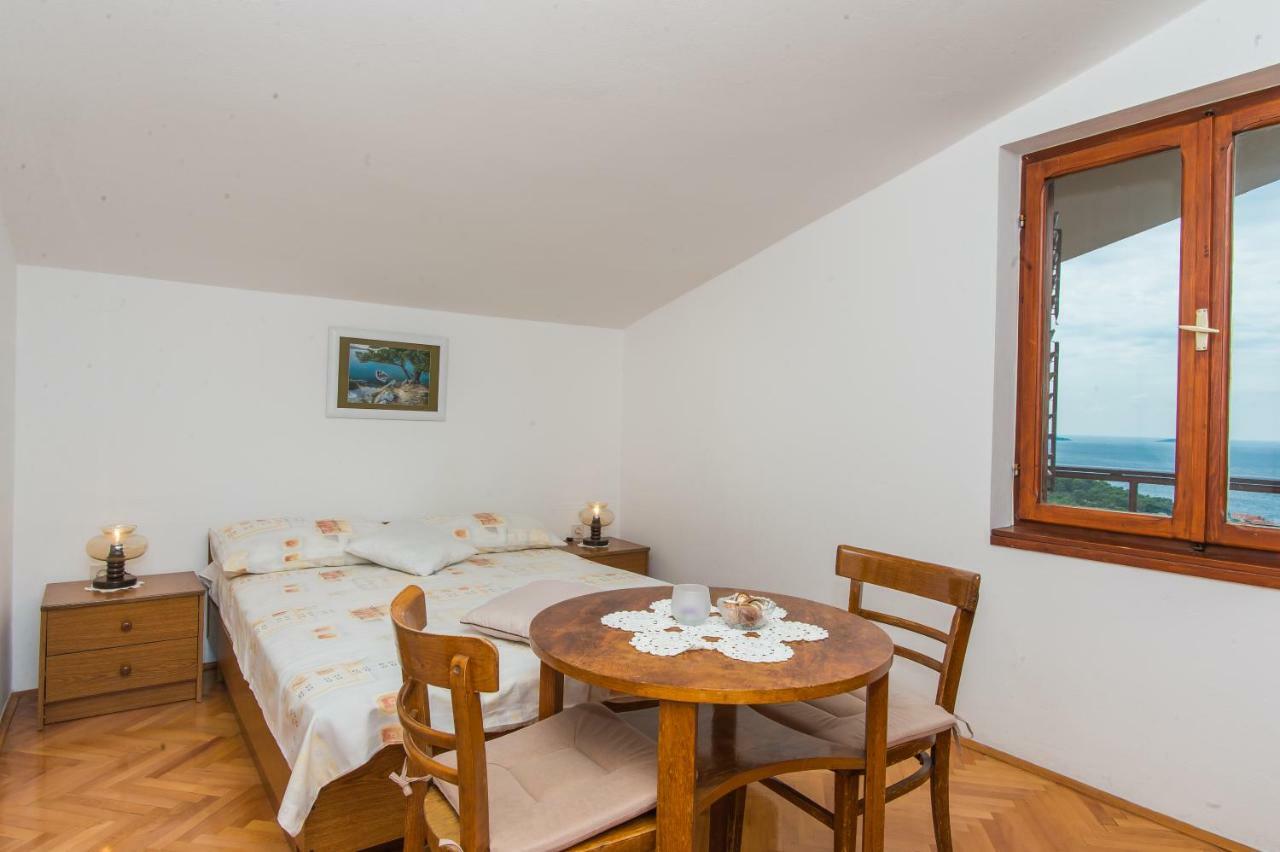Seaview Apartment Marinov - Bilo, Primošten Eksteriør billede